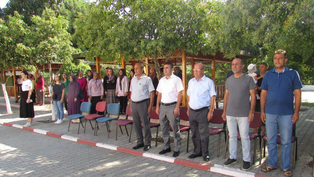İlçe Milli Eğitim Müdürü Ali DURMAZ Karaçarlı Ortaokulunun Düzenlediği İlköğretim Haftası Kutlama Programına Katıldı.