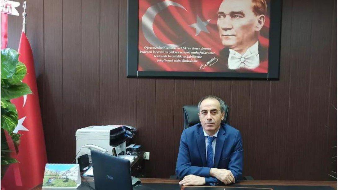 İlçe Milli Eğitim Müdürümüz CUMA SAĞIR'ın 10 Kasım Gazi Mustafa Kemal Atatürk'ü Anma Günü Mesajı.